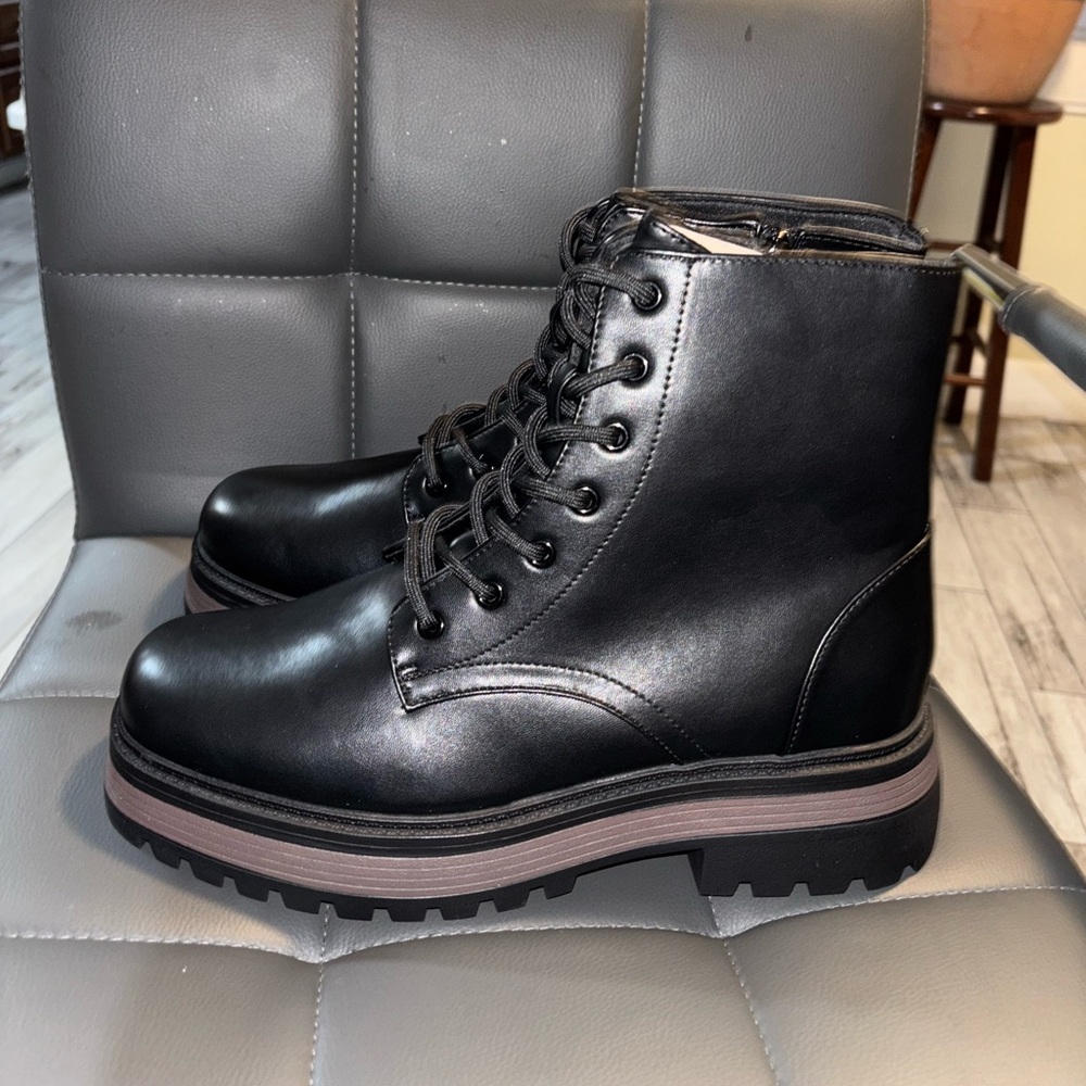 Mens ASOS boots size 10